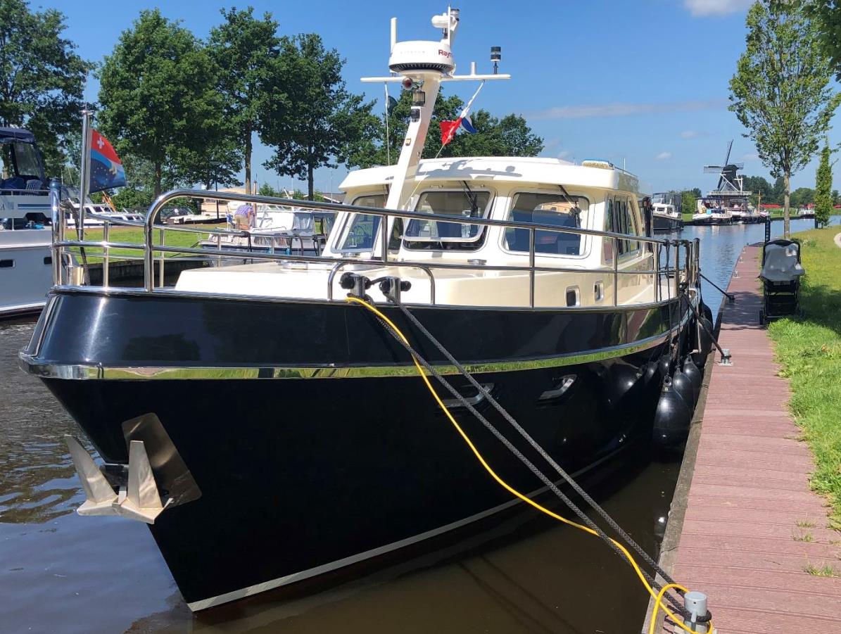 Privateer Elegance 43 OK, Meander im Original